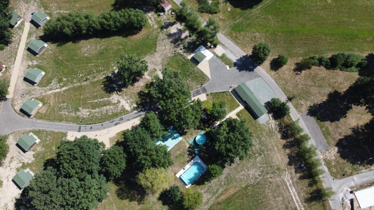 Neratov Resort Cochtan, Kemp Lazne Bohdanec מראה חיצוני תמונה